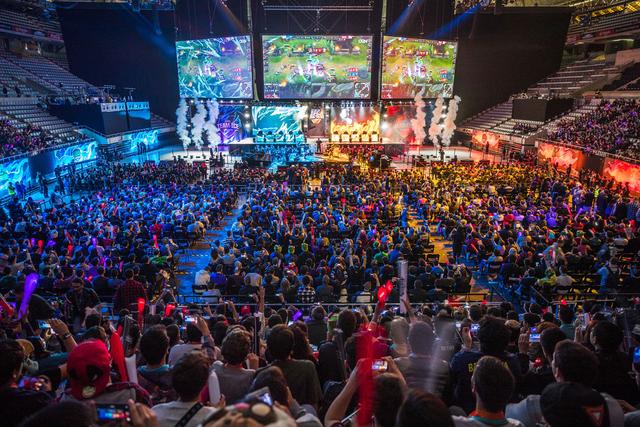 Vitality 保留了丹麦语的“Come on”作为团队的赛前口号