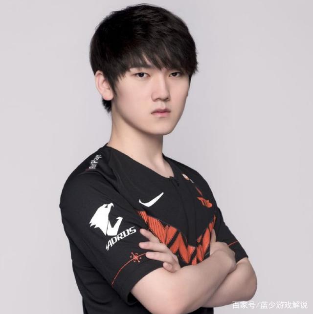 Gnar真的练习得很不错！999灵活地绕过并击杀了 Scout 一枪双杀， Top Esports 重新夺回了一分