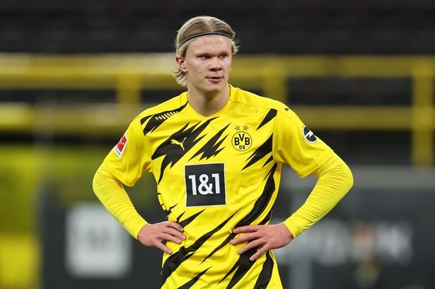 真的负责任！ Chovy 的Tsar闪现推倒了三个Rulers，而Zeli的电击击杀了GEN3-2NS