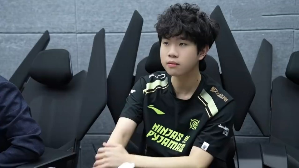 dupreeh 和 Thorin 对 Magisk 重返 Astralis 的传闻作出回应;