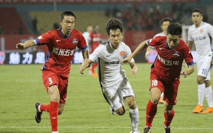 torzsi采访：siuhy对阵G2时的指挥更胜一筹